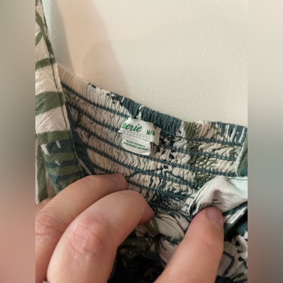 Aerie Green Leaf Print Tie Front Tropical Jumpsuit Size M - Picture 7 of 9